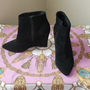 Ladies ankle boots